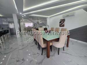 Casa en Macaracuay, Caracas