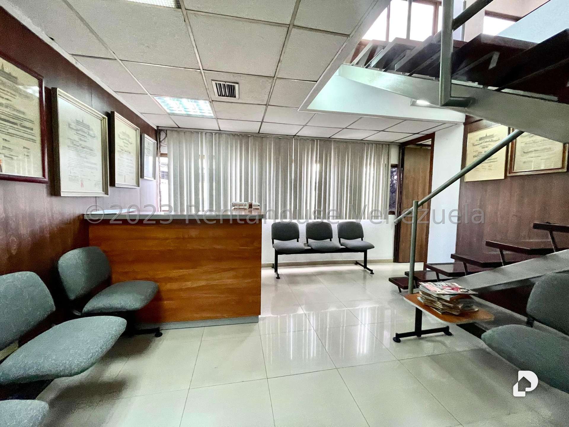 Edificio en Colinas de Bello Monte, Caracas – 18