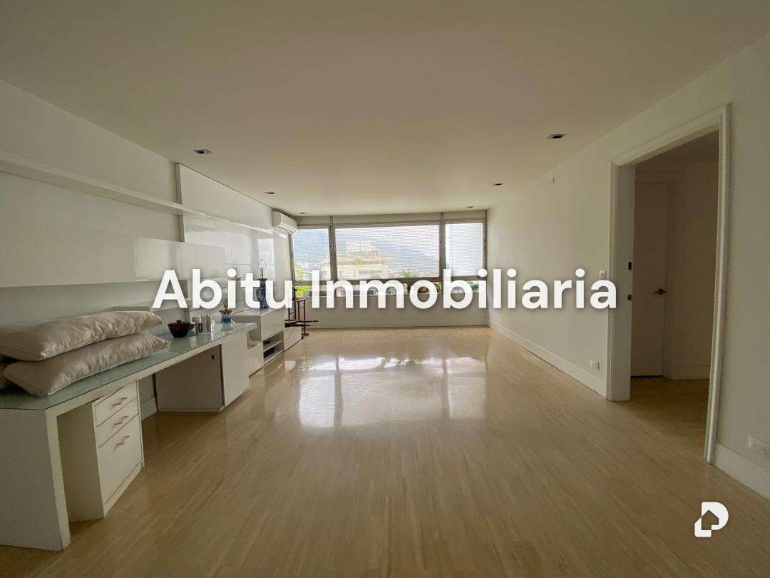 Apartment in La Castellana, Caracas – 12