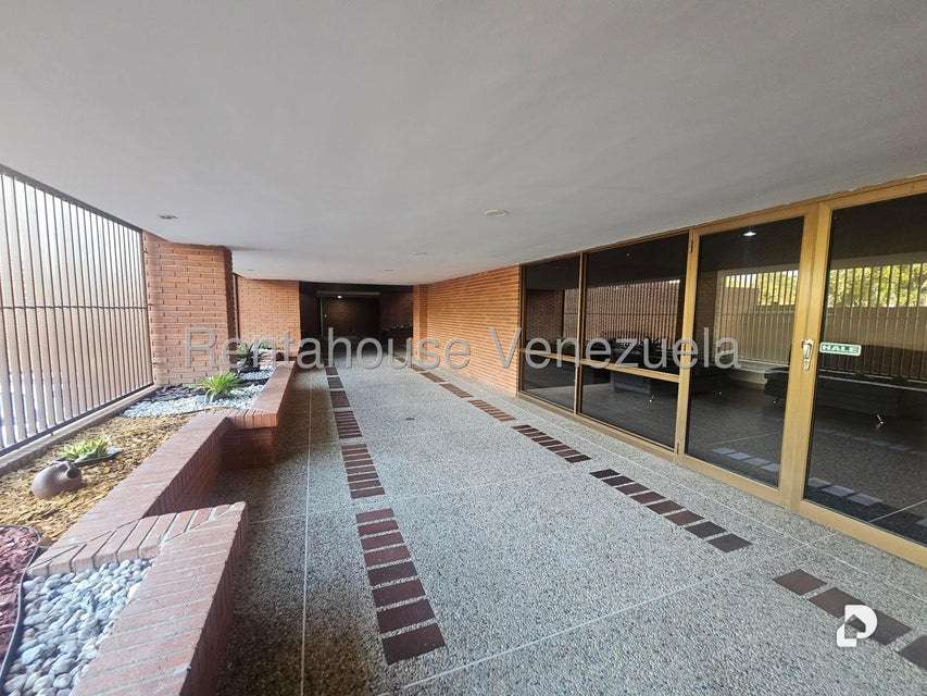 Apartamento en Manzanares, Caracas – 2