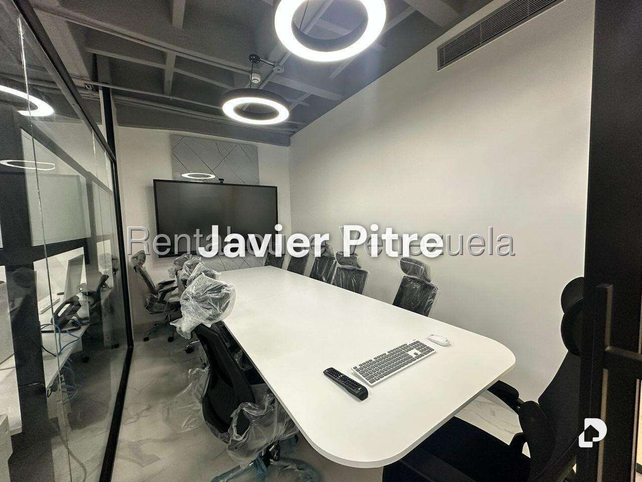 Oficina en Chuao, Caracas – 19