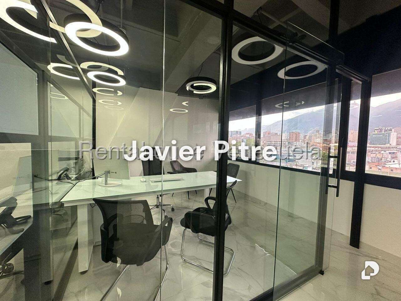 Oficina en Chuao, Caracas – 18