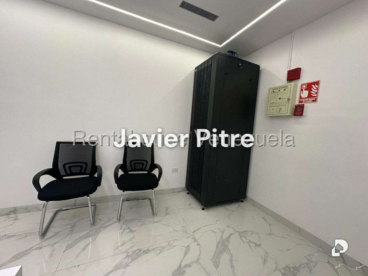 Oficina en Chuao, Caracas – 1