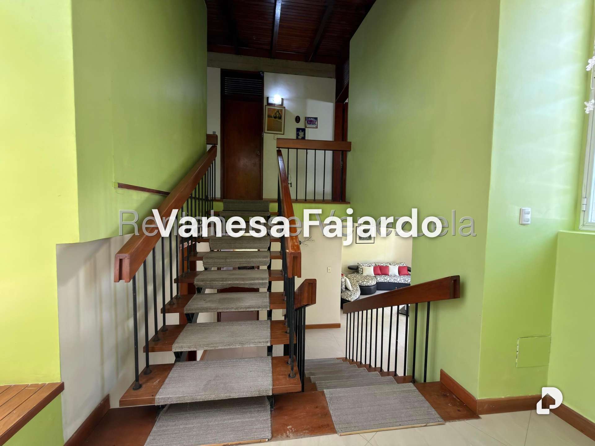 Casa en Prados del Este, Caracas – 17