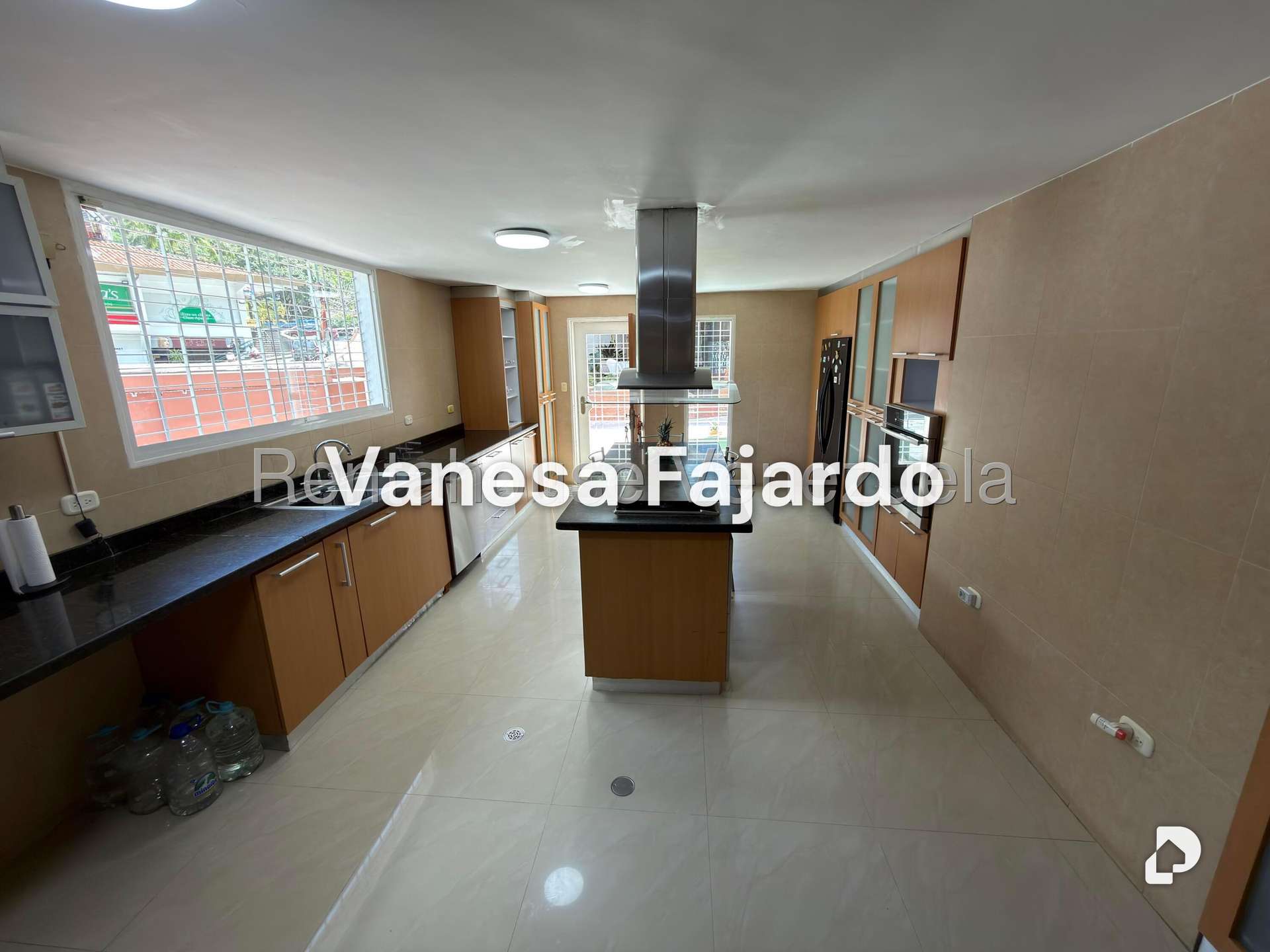 Casa en Prados del Este, Caracas – 8