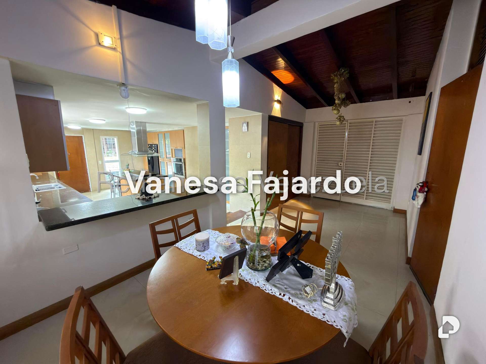 Casa en Prados del Este, Caracas – 10