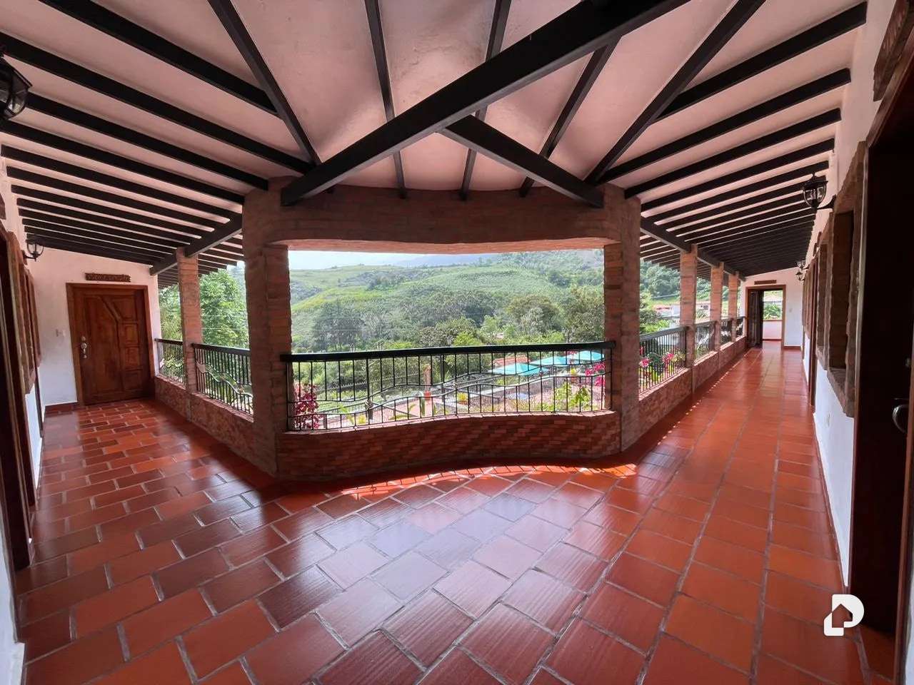 Edificio en Mucunután, Tabay – 34
