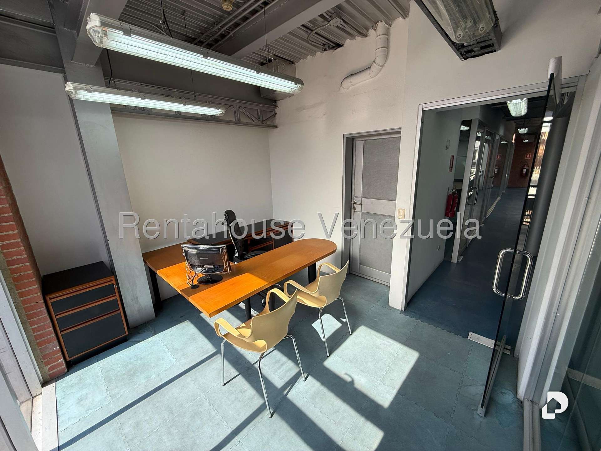 Edificio en Sabana Grande, Caracas – 23