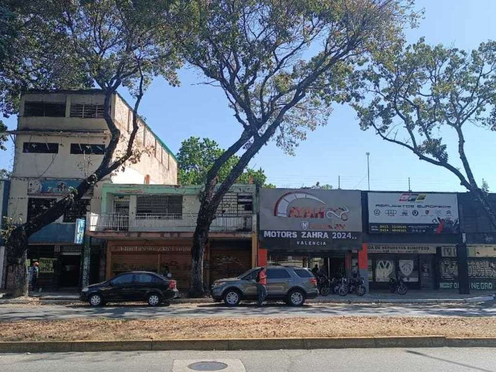 Local comercial en Urbanización Country Norte, Valencia - 1