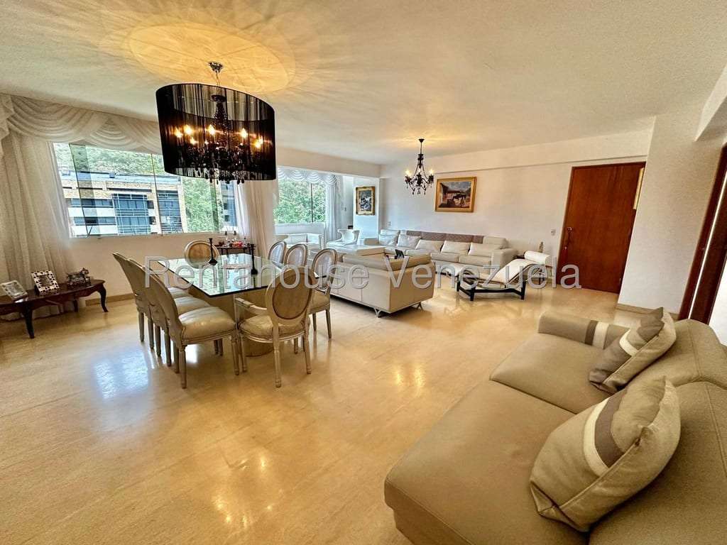 Apartamento en La Lagunita Country Club, Caracas