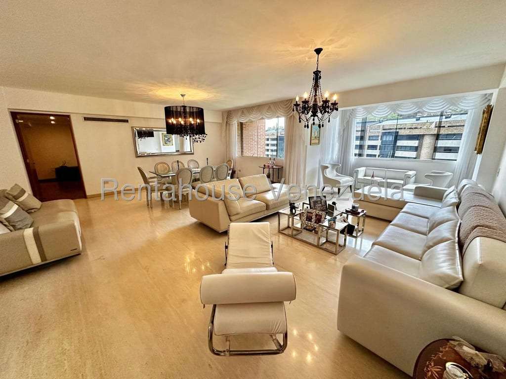 Apartamento en La Lagunita Country Club, Caracas