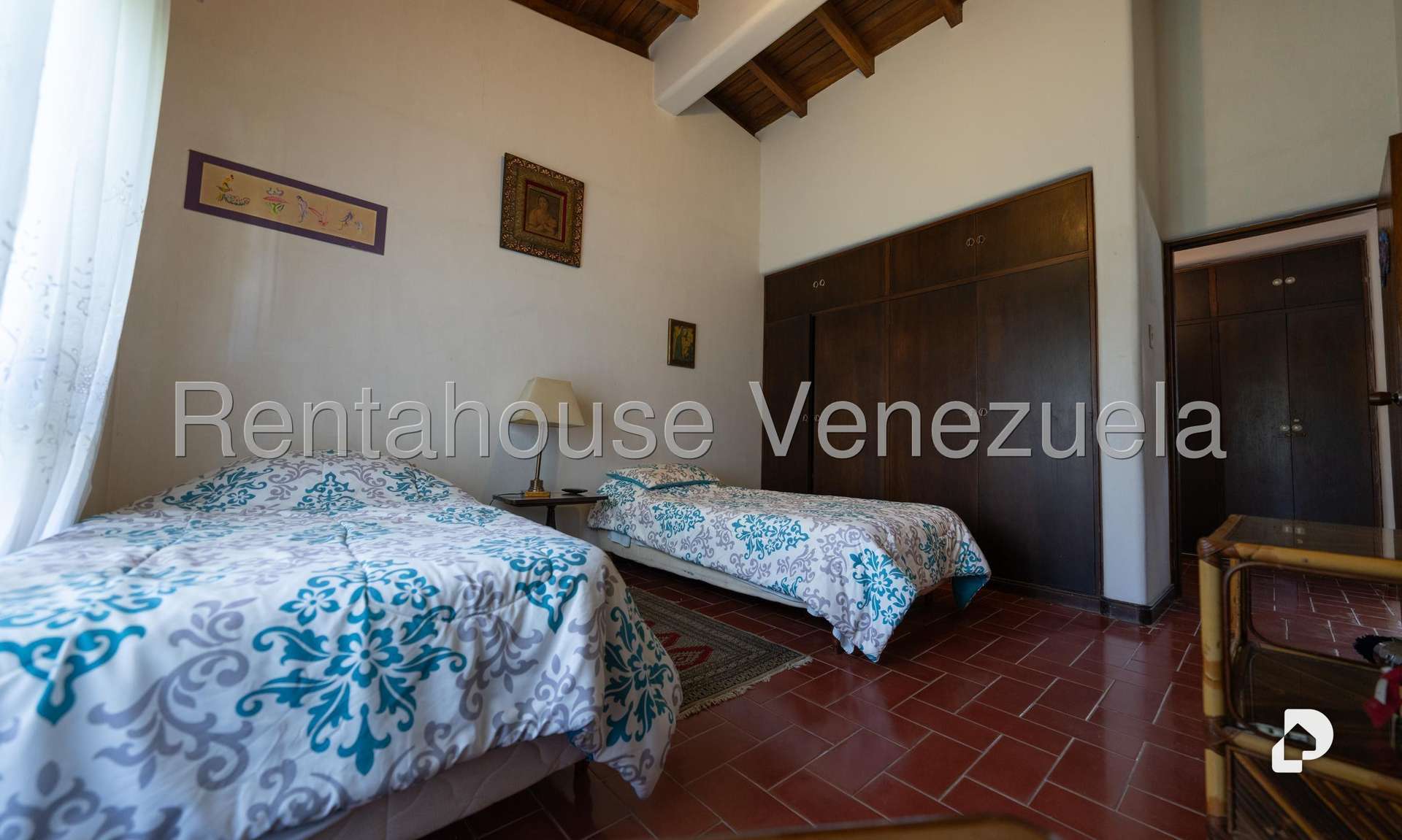 Casa en Cerro Verde, Caracas – 20