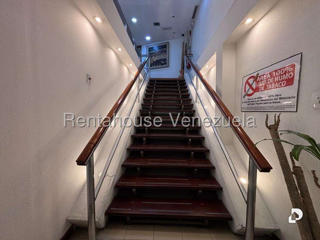 Oficina en Chuao, Caracas – 10