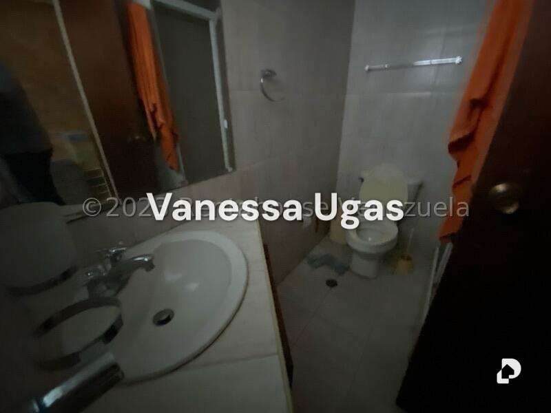 Casa en Prados Del Este, Caracas – 18