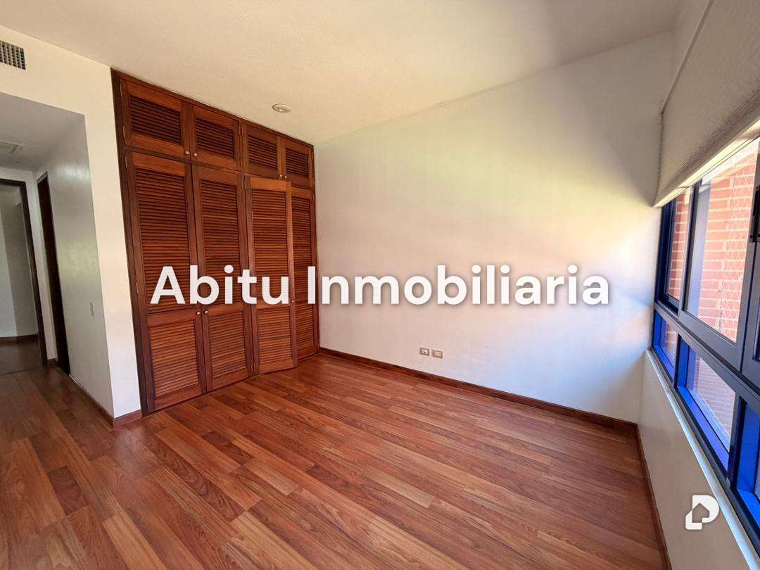 Apartamento en La Lagunita, Caracas – 10