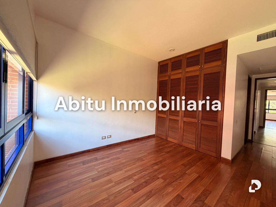 Apartamento en La Lagunita, Caracas – 9