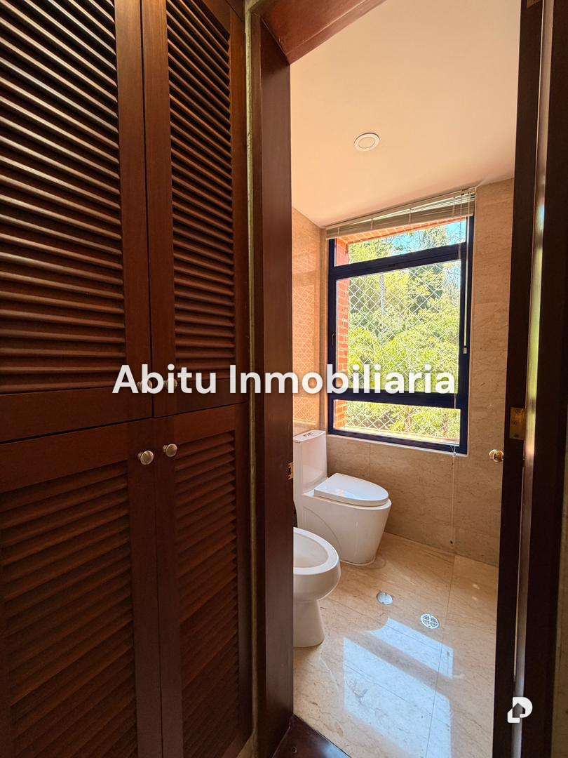 Apartamento en La Lagunita, Caracas – 18