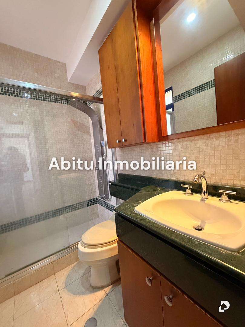 Apartamento en La Lagunita, Caracas – 15