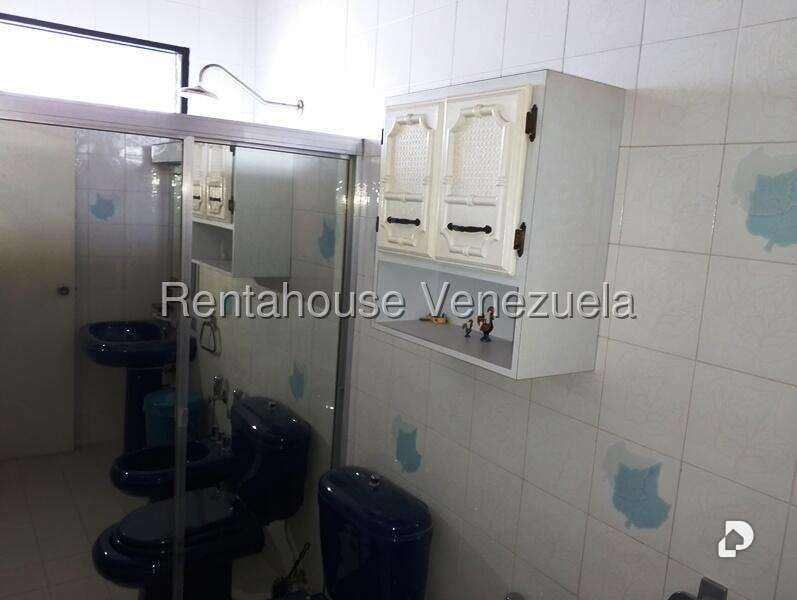 Casa en San Luis, Caracas – 28