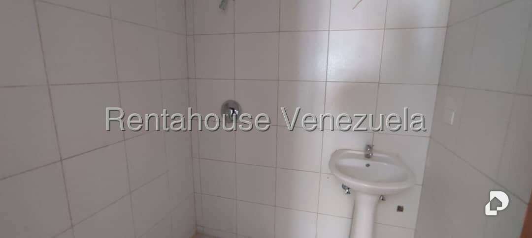 Casa en Manzanares, Caracas – 28