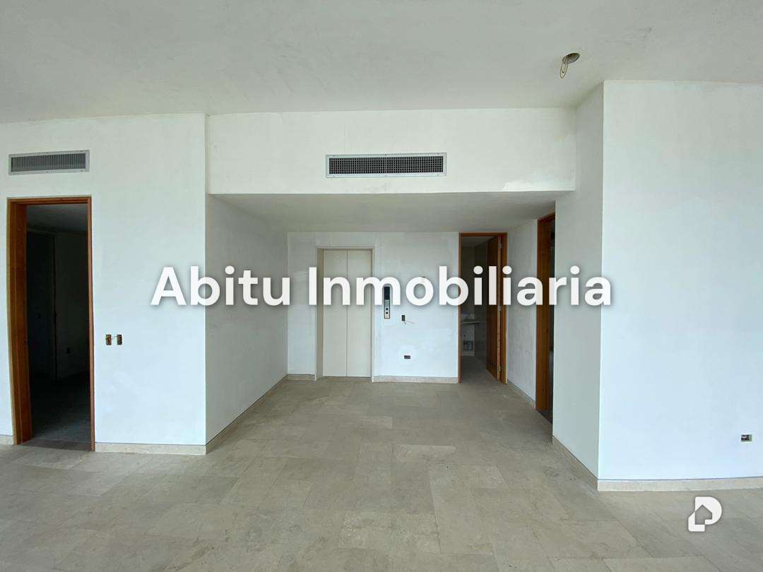 Apartamento en Los Campitos, Caracas – 11