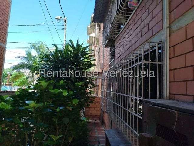 Apartment in Guatire - 1