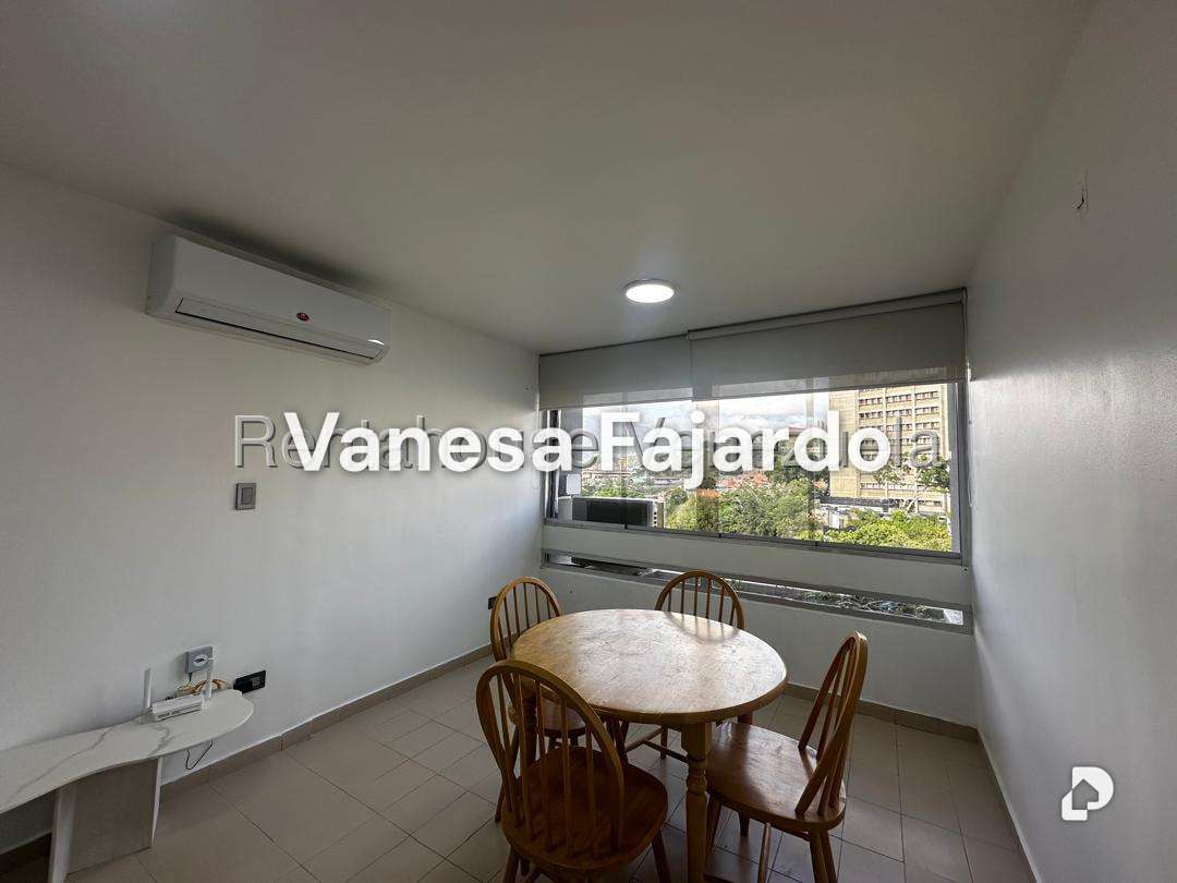 Apartamento en Prado Humboldt, Caracas – 28