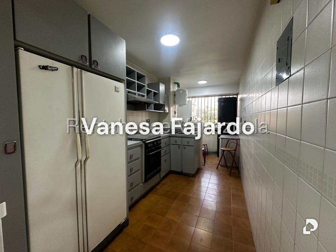 Apartamento en Prado Humboldt, Caracas – 3