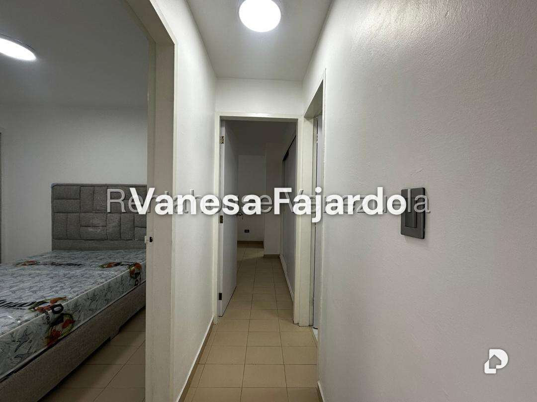 Apartamento en Prado Humboldt, Caracas – 17