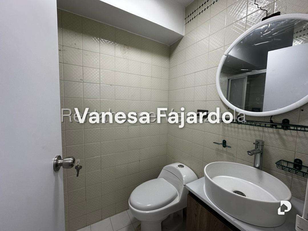 Apartamento en Prado Humboldt, Caracas – 20
