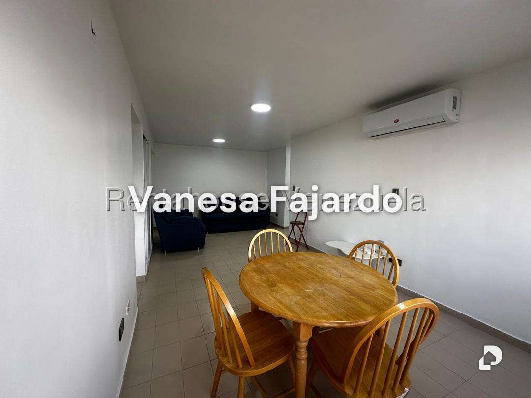 Apartamento en Prado Humboldt, Caracas – 16