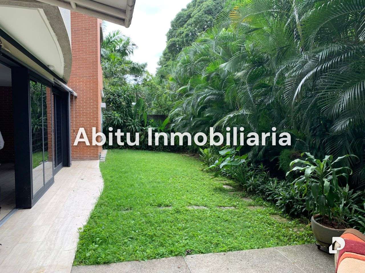 Apartment in Alta Florida, Caracas – 2