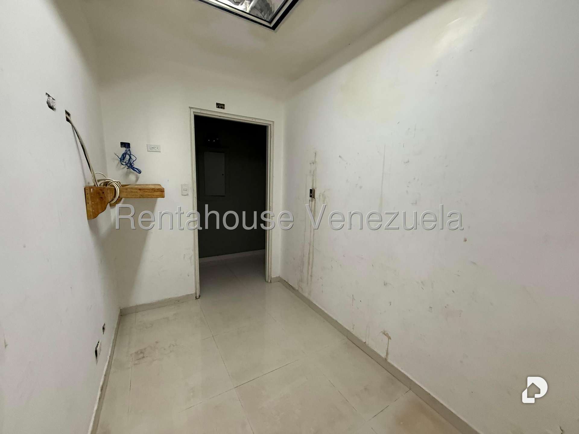 Local comercial en Santa Rosa de Lima, Caracas – 18
