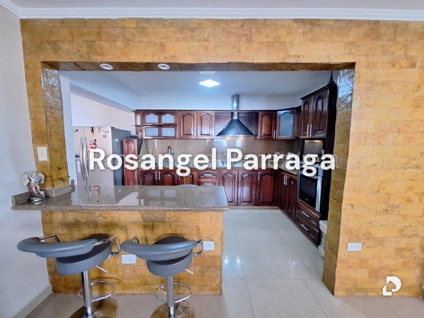 Apartamento en Ciudad Jardín Mañongo, Naguanagua – 4