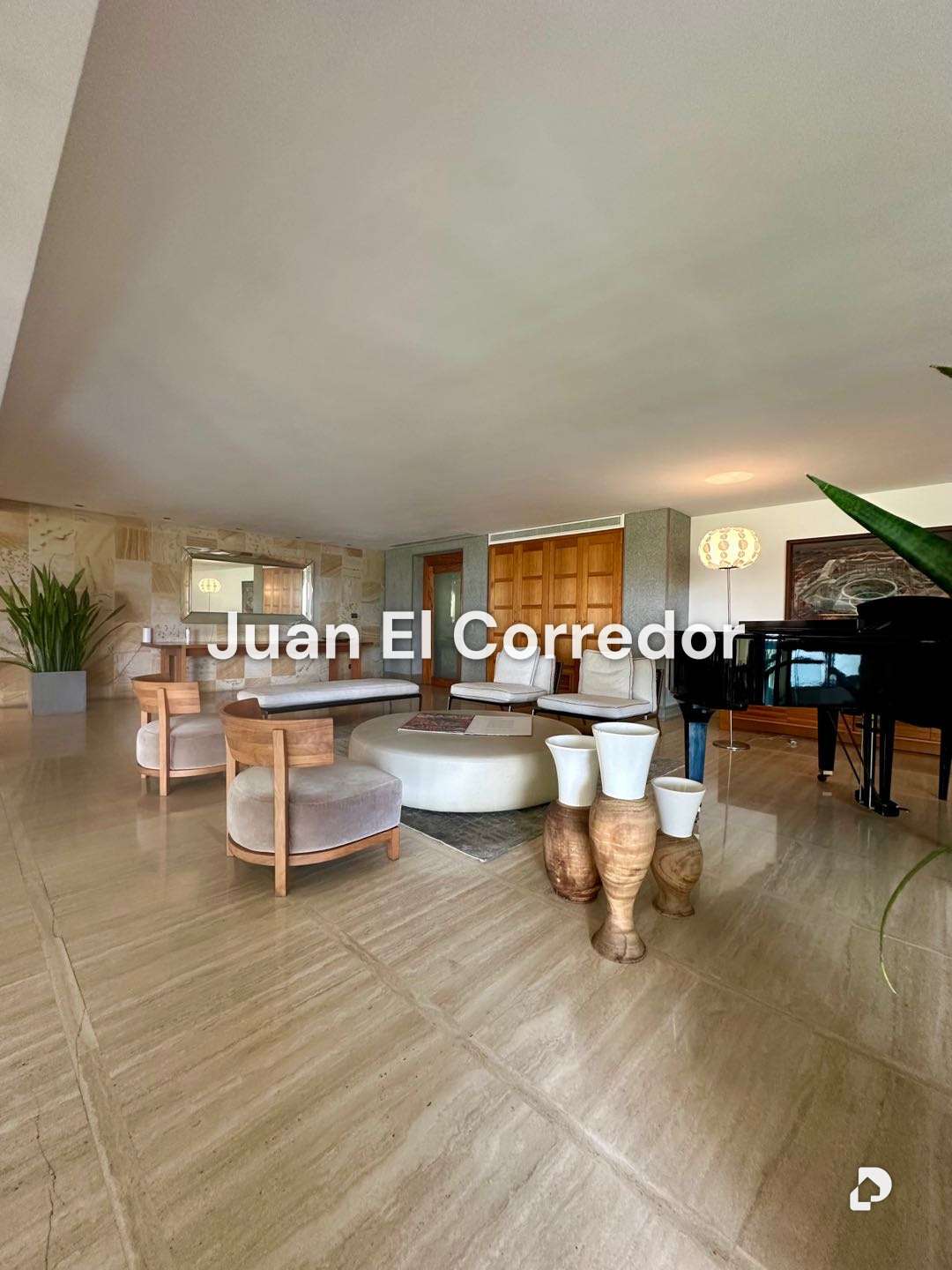 Apartamento en Altamira, Caracas – 13