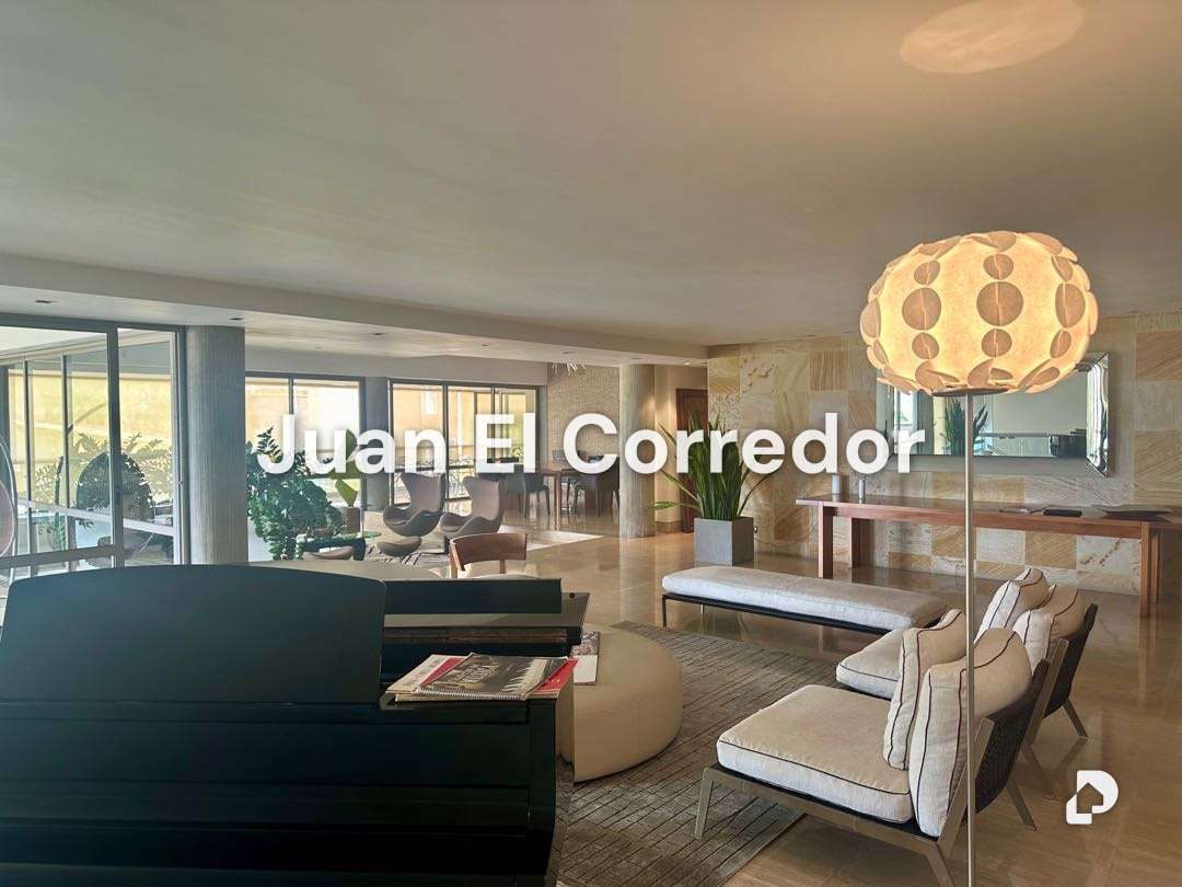 Apartamento en Altamira, Caracas – 14