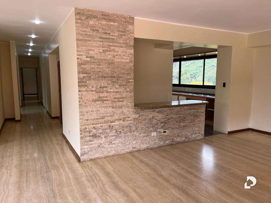 Apartment in Oripoto, Caracas – 5