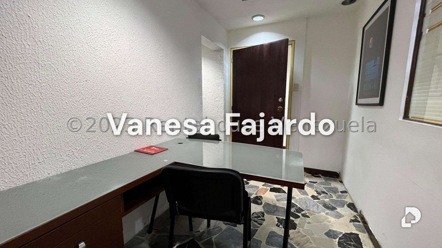 Edificio en Bello Monte, Caracas – 11