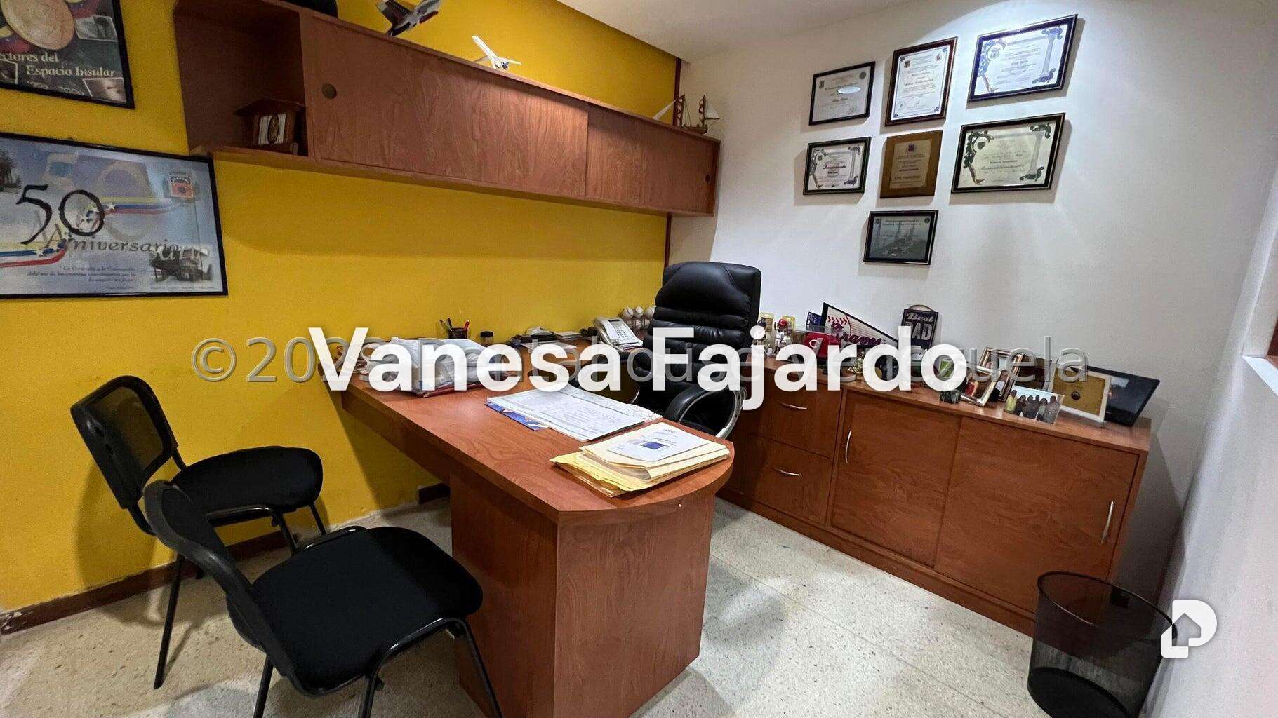 Edificio en Bello Monte, Caracas – 14