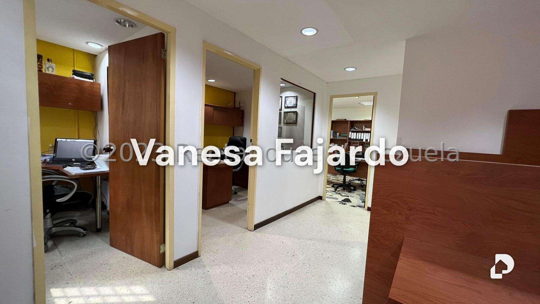 Edificio en Bello Monte, Caracas – 17
