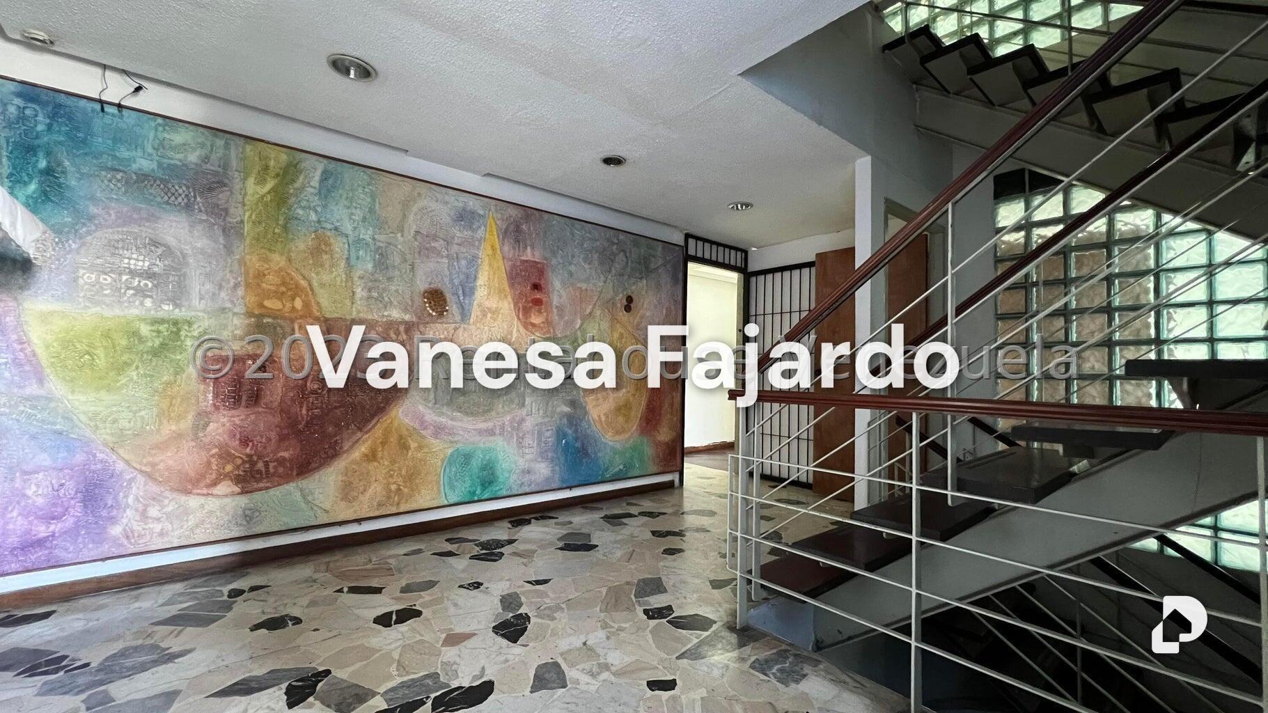 Edificio en Bello Monte, Caracas – 1