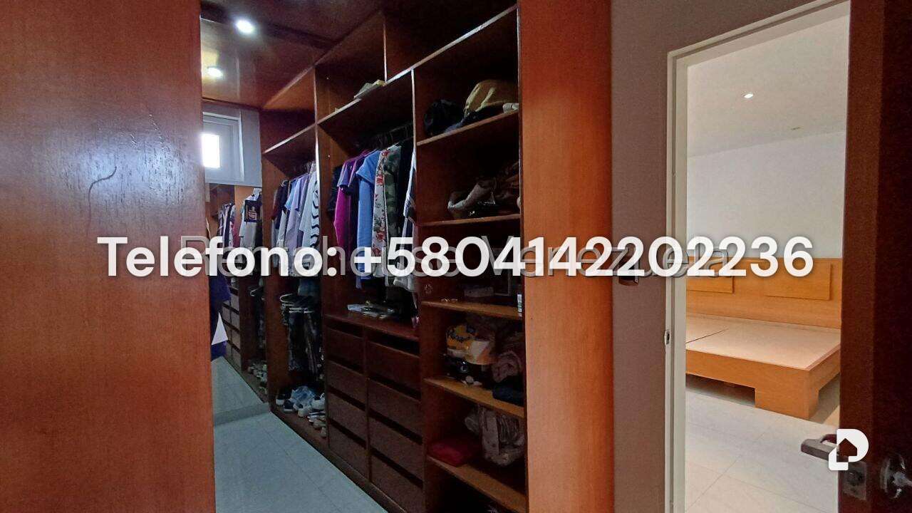 Casa en Prados del Este, Caracas – 37