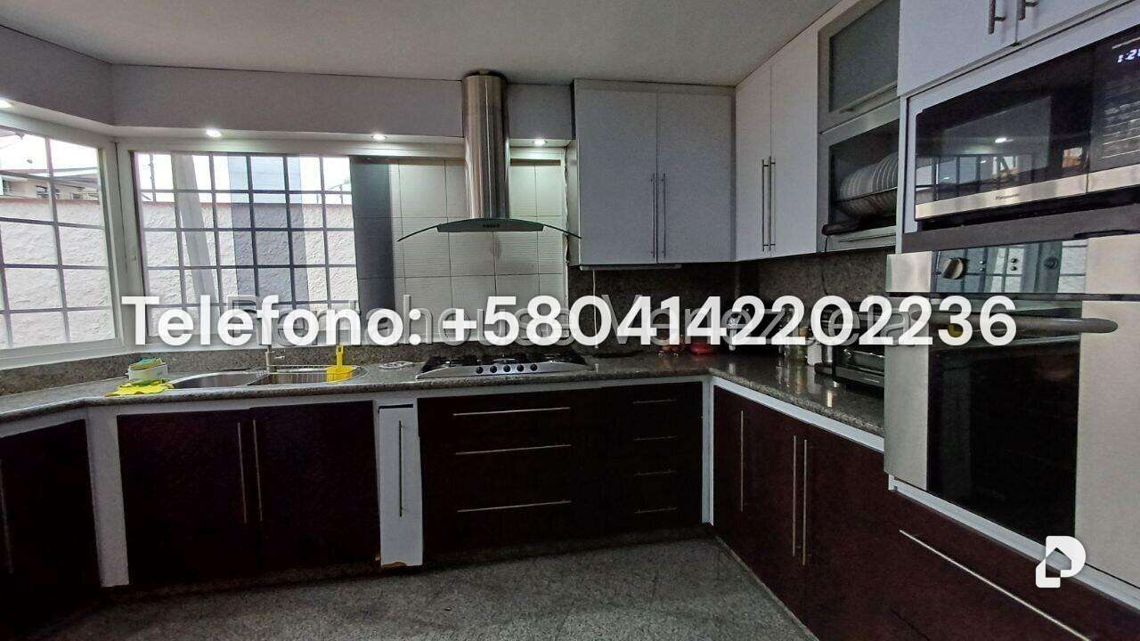 Casa en Prados del Este, Caracas – 9