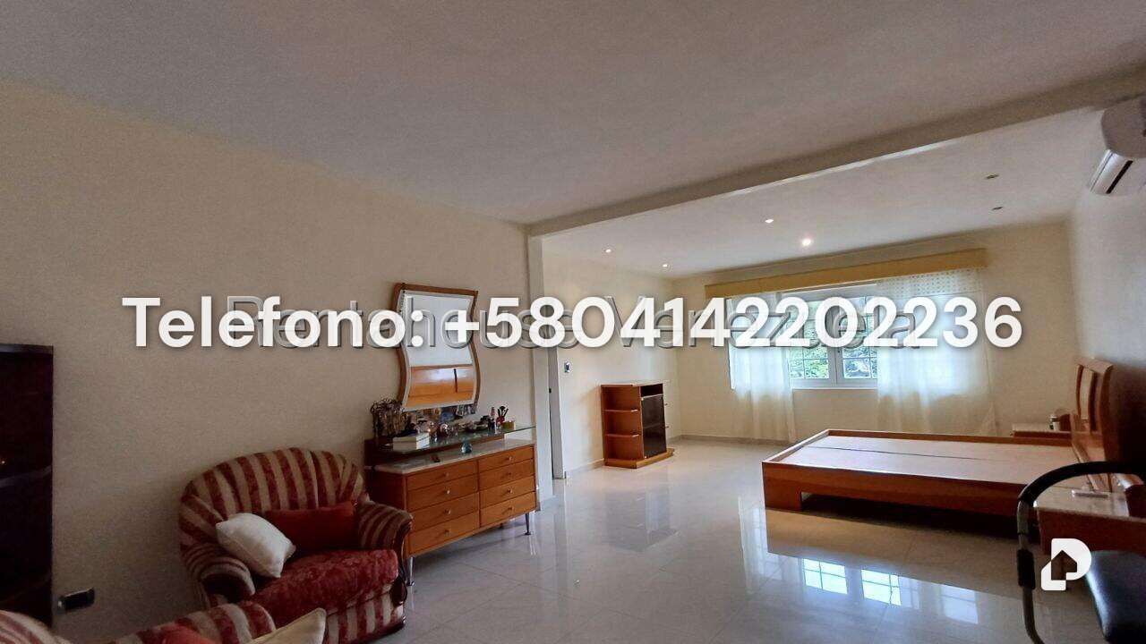Casa en Prados del Este, Caracas – 36