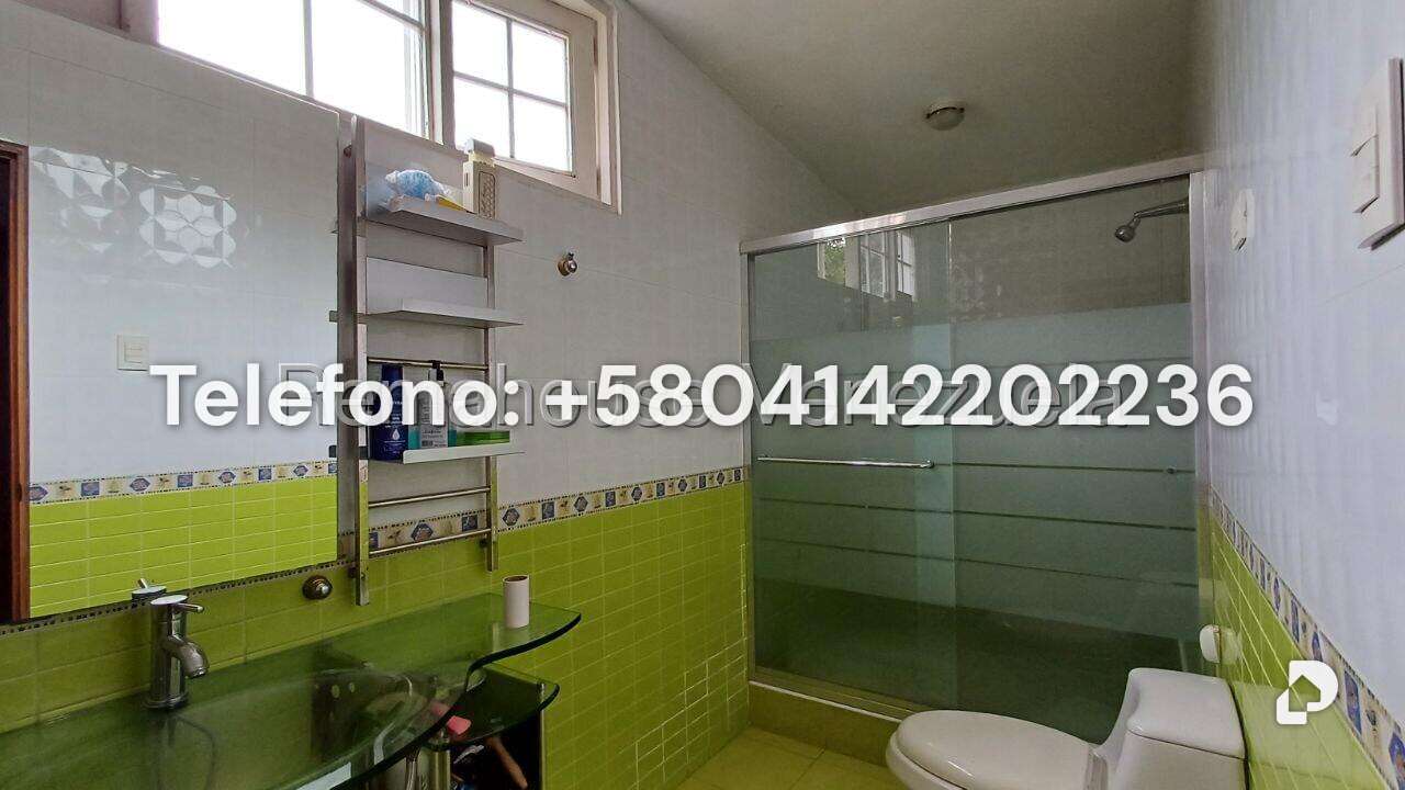 House in Prados del Este, Caracas – 27