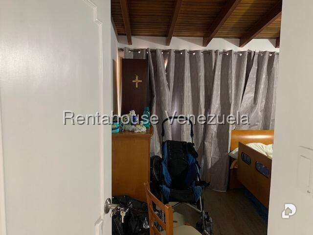 Casa en La Boyera, Caracas – 17