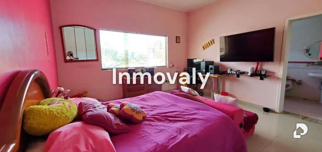 Casa en Las Chimeneas, Valencia – 12
