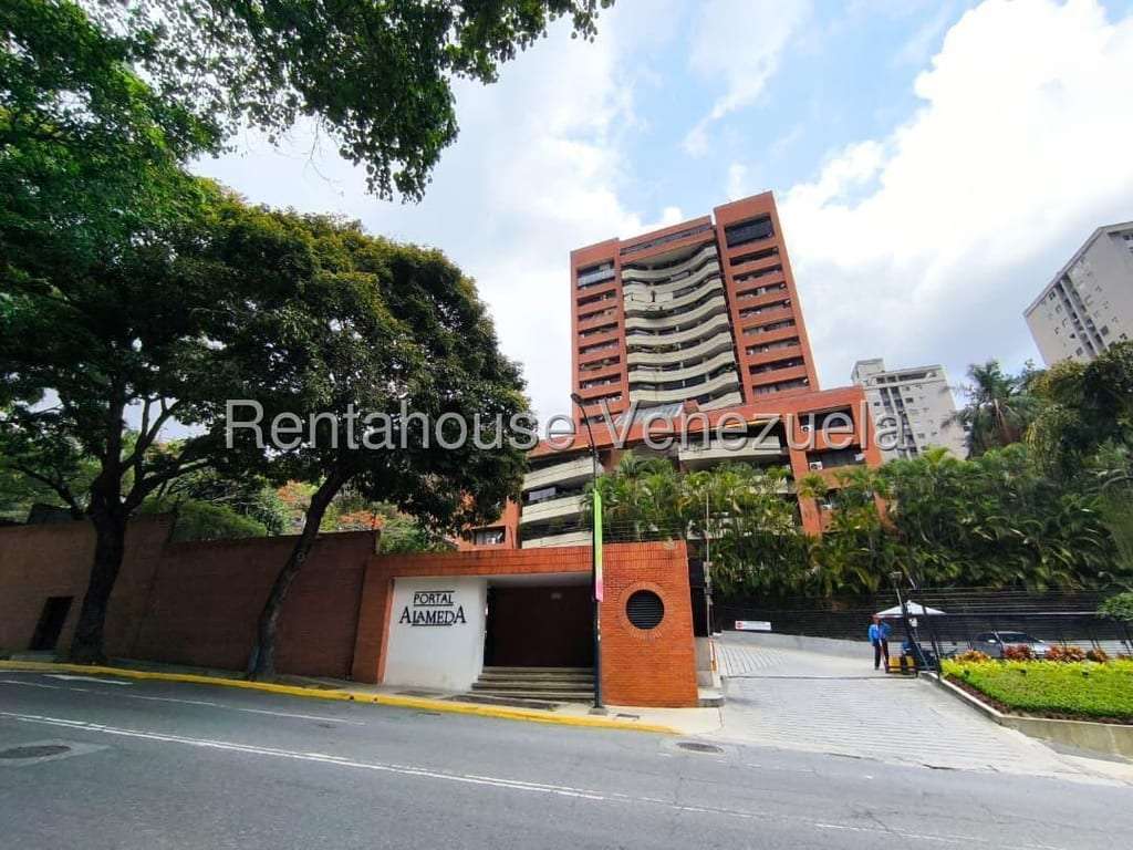 Apartamento en Santa Fe Norte, Caracas - 1