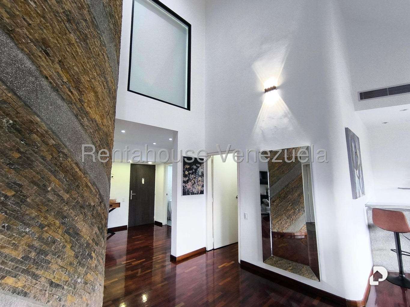 Apartamento en Santa Fe Norte, Caracas – 24