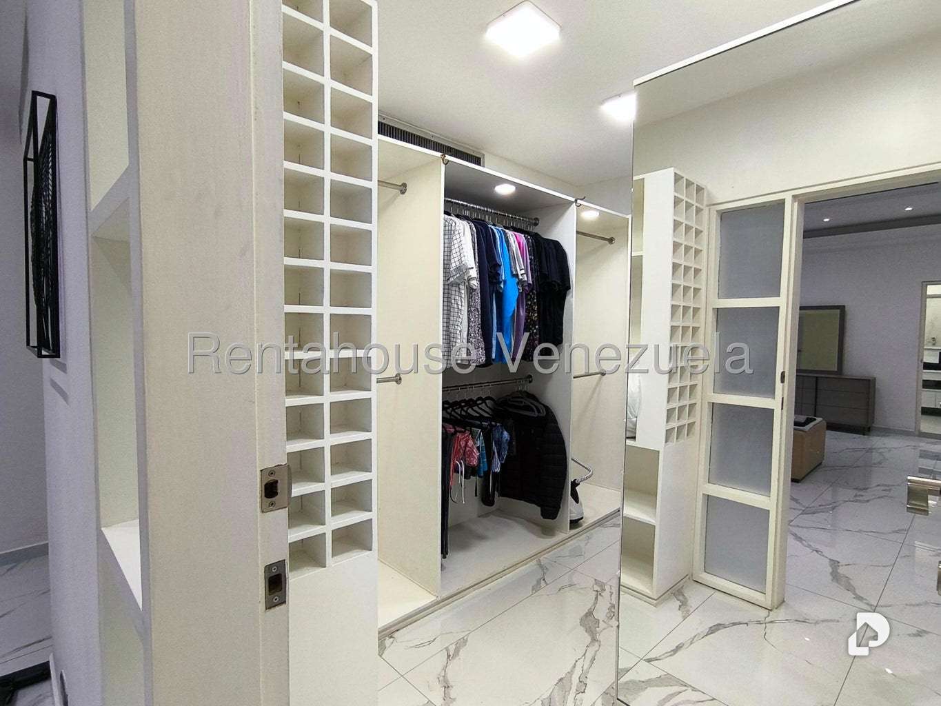 Apartamento en Santa Fe Norte, Caracas – 49